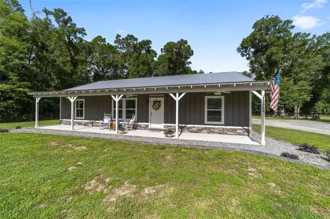 Exterior - 14366 NE 42nd Ter, Anthony, FL 32617 photo 3 of 25