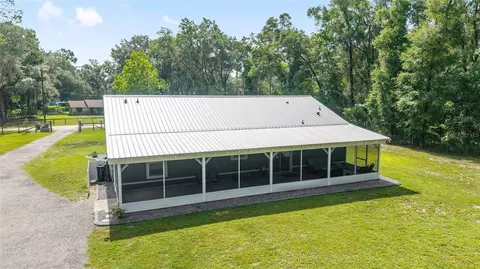Exterior - 14366 NE 42nd Ter, Anthony, FL 32617 photo 14 of 25