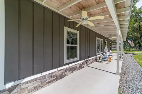 Exterior - 14366 NE 42nd Ter, Anthony, FL 32617 photo 4 of 25