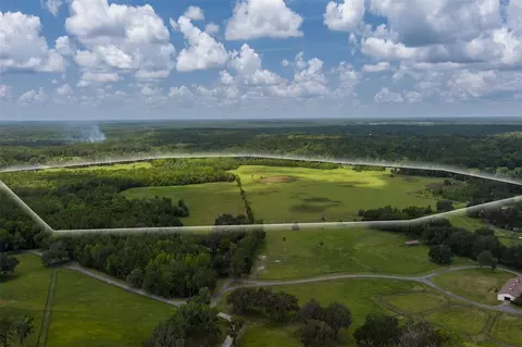 9504 NW Hwy 320, Micanopy, FL 32667