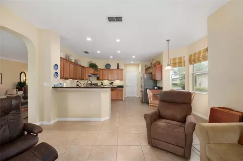 Kitchen - 9274 SW 94th Loop, Ocala, FL 34481 photo 1 of 7