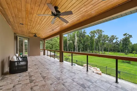 Exterior - 855 SE 87th St, Ocala, FL 34480 photo 5 of 17