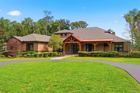 855 SE 87th St, Ocala, FL 34480
