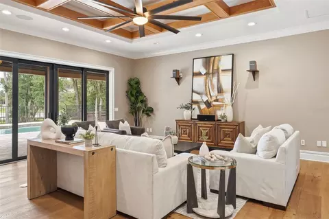 Living - 855 SE 87th St, Ocala, FL 34480 photo 5 of 5
