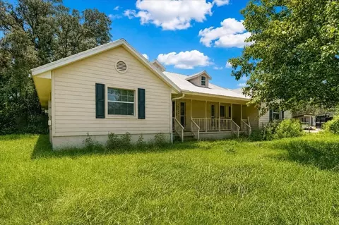 18890 SW 44th St, Dunnellon, FL 34432