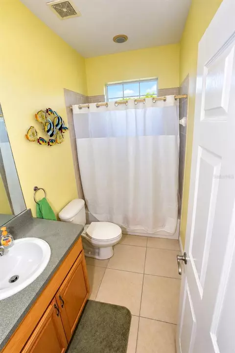 Bath - 360 NW 113th Cir, Ocala, FL 34482 photo 5 of 5