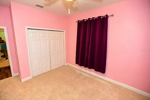 Bedroom - 360 NW 113th Cir, Ocala, FL 34482 photo 6 of 9