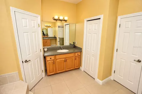 Bath - 360 NW 113th Cir, Ocala, FL 34482 photo 1 of 5