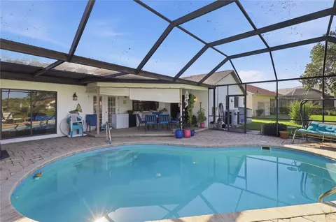 Exterior - 409 N Turkey Pine Loop, Lecanto, FL 34461 photo 2 of 8