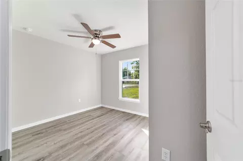 Bedroom - 44 Almond Rd, Ocala, FL 34472 photo 3 of 8