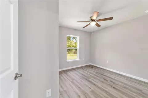 Bedroom - 44 Almond Rd, Ocala, FL 34472 photo 6 of 8