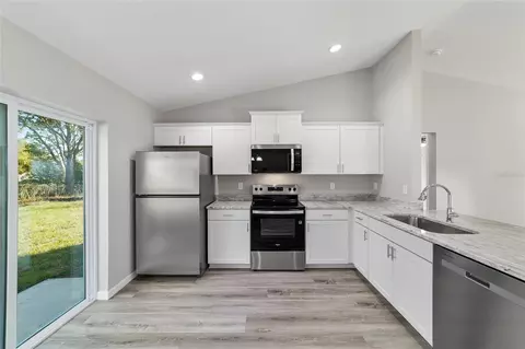 Kitchen - 44 Almond Rd, Ocala, FL 34472 photo 1 of 3