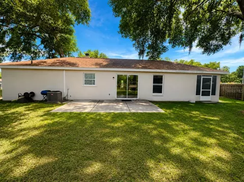 Exterior - 6108 Pecan Crse, Ocala, FL 34472 photo 7 of 7