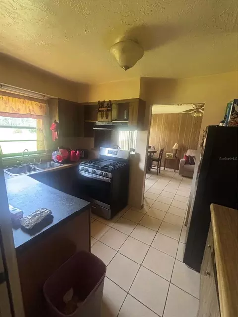Kitchen - 2105 SW 5th St, Ocala, FL 34471 photo 2 of 2