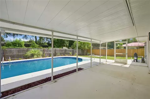 Exterior - 5611 NE 5th Pl, Ocala, FL 34470 photo 11 of 13