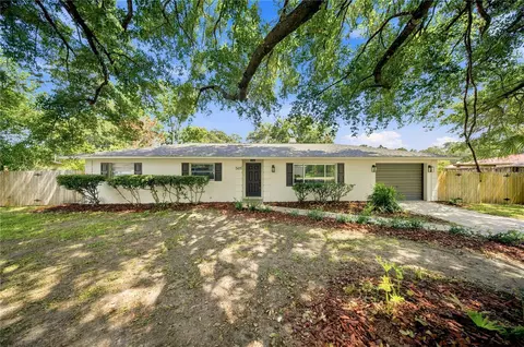 Exterior - 5611 NE 5th Pl, Ocala, FL 34470 photo 3 of 13