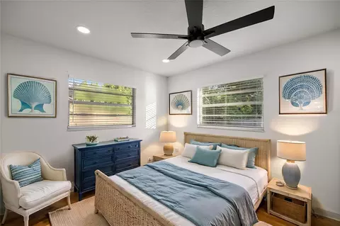 Bedroom - 5611 NE 5th Pl, Ocala, FL 34470 photo 1 of 4