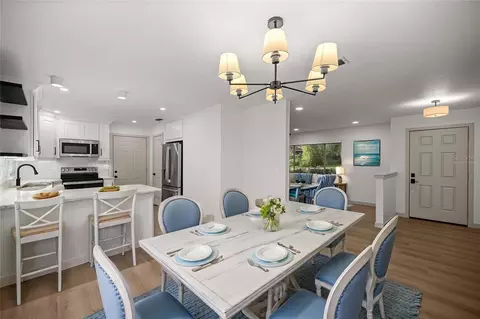 Dining - 5611 NE 5th Pl, Ocala, FL 34470 photo 1 of 1