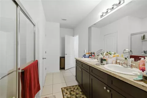 Bath - 6824 SW 64th Ter, Ocala, FL 34476 photo 1 of 2