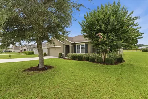 Exterior - 6824 SW 64th Ter, Ocala, FL 34476 photo 4 of 7
