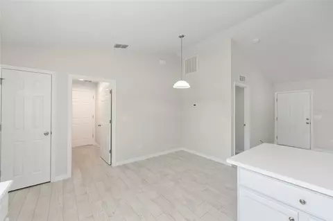 Entry Way - 10 Olive Ln, Ocala, FL 34472 photo 5 of 5