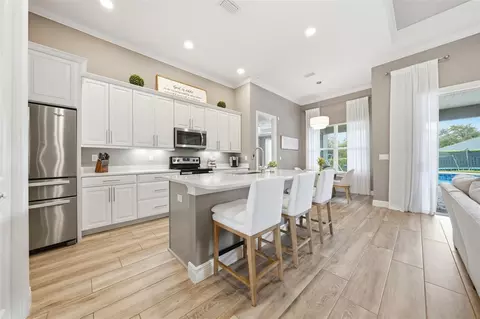 Kitchen - 3983 SE 5th Ave, Ocala, FL 34480 photo 1 of 3