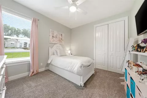 Bedroom - 3983 SE 5th Ave, Ocala, FL 34480 photo 5 of 6