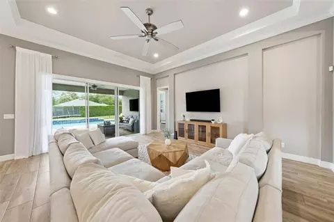 Living - 3983 SE 5th Ave, Ocala, FL 34480 photo 3 of 3