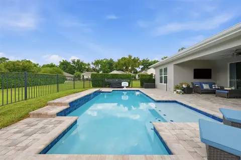 Exterior - 3983 SE 5th Ave, Ocala, FL 34480 photo 3 of 8