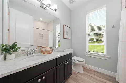 Bath - 3983 SE 5th Ave, Ocala, FL 34480 photo 4 of 5