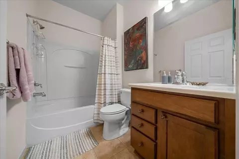 Bath - 9841 SW 75th Street Rd, Ocala, FL 34481 photo 2 of 2