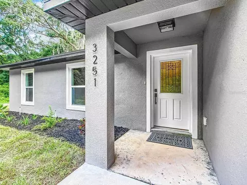 Exterior - 15500 NE 49 Pl, Williston, FL 32696 photo 2 of 2