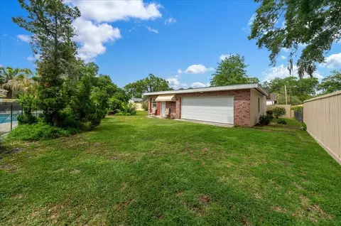 Exterior - 2300 SE 38th Ct, Ocala, FL 34471 photo 15 of 33