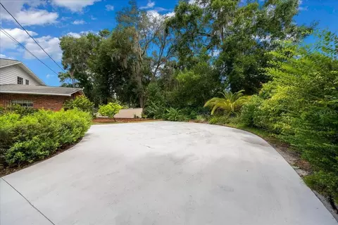 Exterior - 2300 SE 38th Ct, Ocala, FL 34471 photo 20 of 33