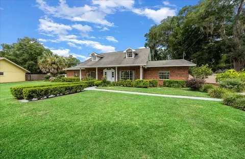 Exterior - 2300 SE 38th Ct, Ocala, FL 34471 photo 19 of 33