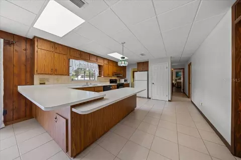 Kitchen - 2300 SE 38th Ct, Ocala, FL 34471 photo 1 of 3