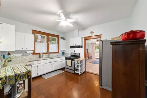 Kitchen - 505 SE Sanchez Ave, Ocala, FL 34471 photo 1 of 2