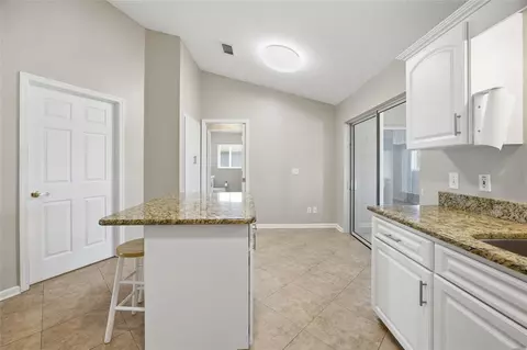 Kitchen - 5450 NW 25th Loop, Ocala, FL 34482 photo 4 of 4