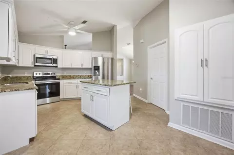 Kitchen - 5450 NW 25th Loop, Ocala, FL 34482 photo 1 of 4