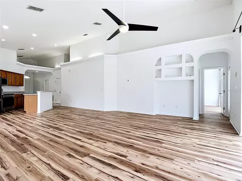 Living - 16706 Hidden Spring Dr, Clermont, FL 34714 photo 2 of 4