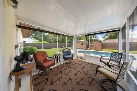 Exterior - 43 Banyan Dr, Ocala, FL 34472 photo 3 of 12