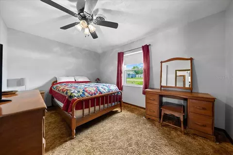 Bedroom - 43 Banyan Dr, Ocala, FL 34472 photo 3 of 7
