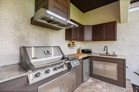 Kitchen - 1866 NW 79th Loop, Ocala, FL 34475 photo 2 of 6