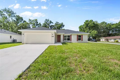 6042 NW 65th St, Ocala, FL 34482