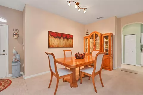 Dining - 7981 SW 81st Loop, Ocala, FL 34476 photo 2 of 4