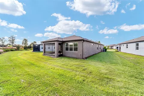 Exterior - 6094 SW 93rd Cir, Ocala, FL 34481 photo 11 of 13