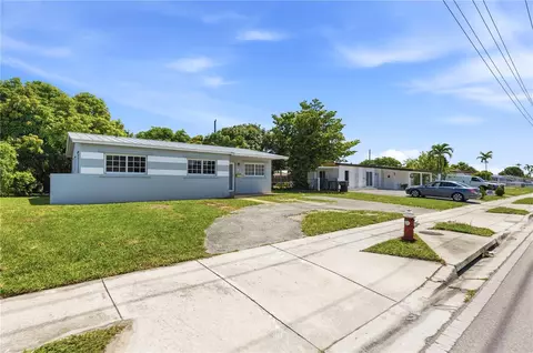 Other - 998 W 68th St, Hialeah, FL 33014 photo 2 of 5