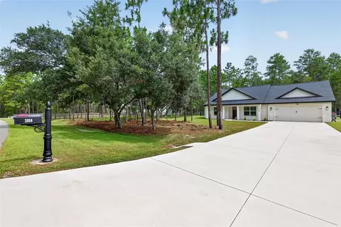 2058 County Road 243f, Wildwood, FL 34785