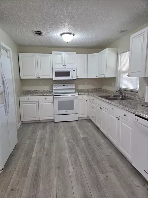 Kitchen - 4469 Keyes Ave, Spring Hill, FL 34606 photo 1 of 1
