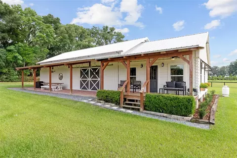 Exterior - 2152 NE 120th Pl, Anthony, FL 32617 photo 6 of 24